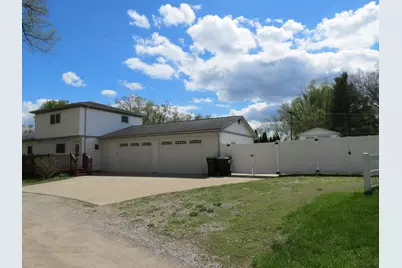 8672 Creston, Pinckney, MI 48169 - Photo 45