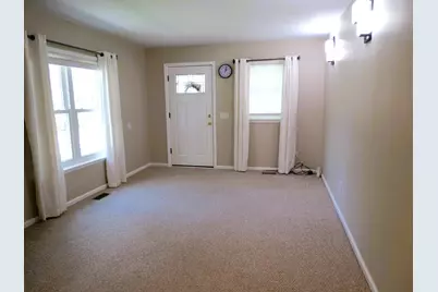 8672 Creston, Pinckney, MI 48169 - Photo 9