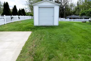 8672 Creston, Pinckney, MI 48169 - Photo 39