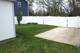 8672 Creston, Pinckney, MI 48169 - Photo 41