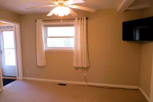 8672 Creston, Pinckney, MI 48169 - Photo 5