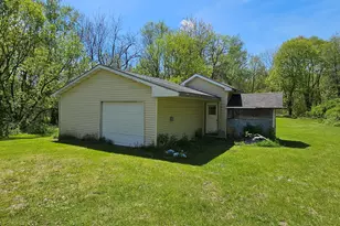 21986 Co Rd 681, Bangor, MI 49013 - Photo 3