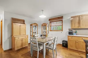 921 Black River Rd, Bangor, MI 49013 - Photo 7