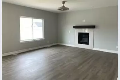733 Britt Circle Drive #10, Dundee, MI 48131 - Photo 3