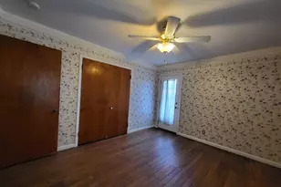 8969 Ruth Ave, Allen Park, MI 48101 - Photo 7