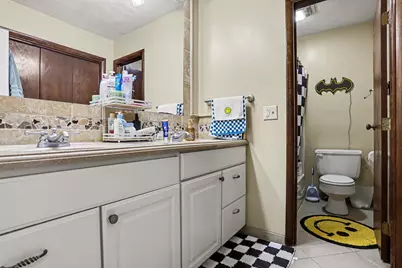 125 Shadowood Lane, Battle Creek, MI 49014 - Photo 17