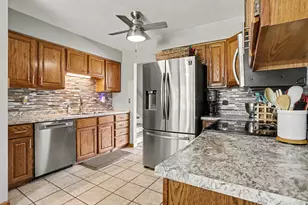 125 Shadowood Ln, Battle Creek, MI 49014 - Photo 7