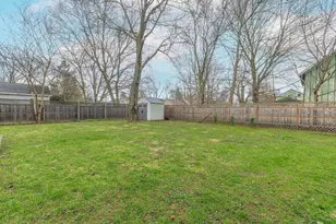 725 W Mansion St, Marshall, MI 49068 - Photo 27