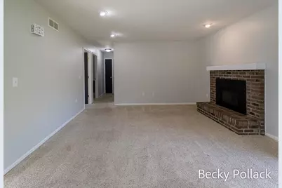 338 N 145th Avenue, Holland, MI 49424 - Photo 3