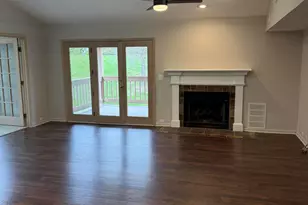 2098 Bent Trail Ct, Ann Arbor, MI 48108 - Photo 3