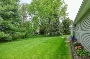 2912 Hunters Pl, Kalamazoo, MI 49048 - Photo 25