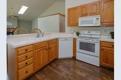 2912 Hunters Place, Kalamazoo, MI 49048 - Photo 9