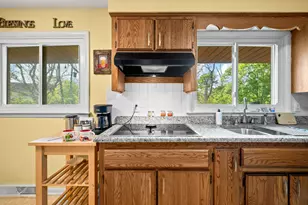 3014 W Bluffwood Terrace, Saint Joseph, MI 49085 - Photo 19