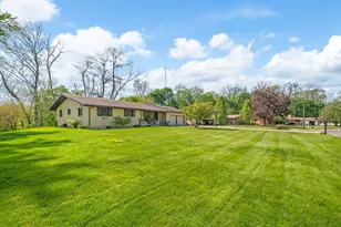 3014 W Bluffwood Terrace, Saint Joseph, MI 49085 - Photo 3