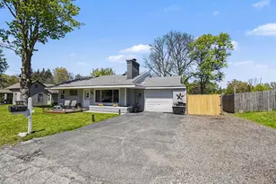 197 E Beech St NE, Cedar Springs, MI 49319 - Photo 1