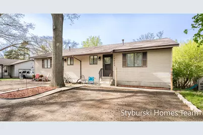 15223 Krueger Street, Spring Lake, MI 49456 - Photo 3