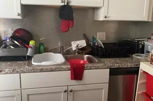 20164 Yacama Ave, Highland Park, MI 48203 - Photo 9