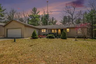 4905 N Wayne Rd, Pentwater, MI 49449 - Photo 1