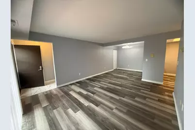 1476 W Chateau Vert, Ypsilanti, MI 48197 - Photo 3