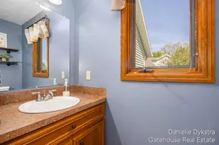 6332 Brookfield Ct, Hudsonville, MI 49426 - Photo 13