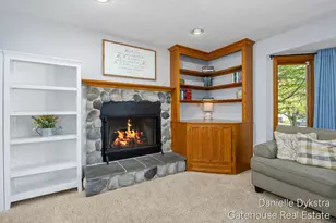 6332 Brookfield Ct, Hudsonville, MI 49426 - Photo 7