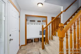 6332 Brookfield Ct, Hudsonville, MI 49426 - Photo 3