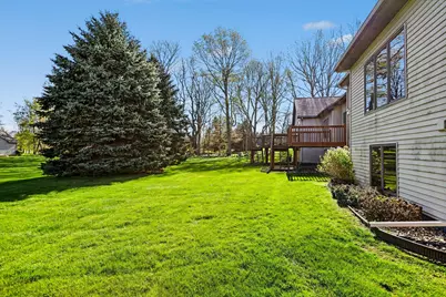303 Beckett Park, Battle Creek, MI 49015 - Photo 33