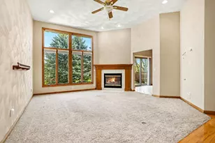 303 Beckett Park, Battle Creek, MI 49015 - Photo 5