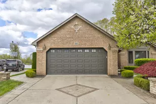 48311 American Elm Dr, Macomb, MI 48044 - Photo 79