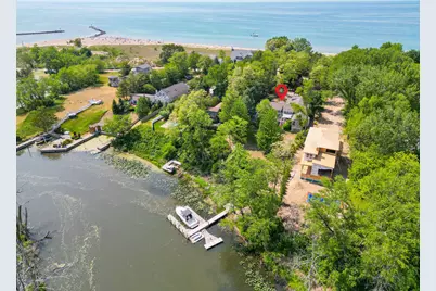 331 Marquette Drive, New Buffalo, MI 49117 - Photo 7