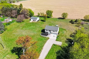 7864 County Farm Rd, Greenville, MI 48838 - Photo 5