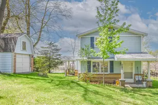 414 River Rd, Coldwater, MI 49036 - Photo 3
