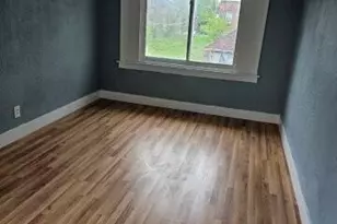 2417 W Grand St, Detroit, MI 48238 - Photo 5