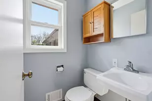 2143 Osceola Dr SE, Grand Rapids, MI 49506 - Photo 23