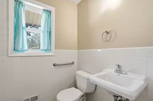 2143 Osceola Dr SE, Grand Rapids, MI 49506 - Photo 31