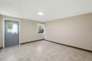 2143 Osceola Dr SE, Grand Rapids, MI 49506 - Photo 51