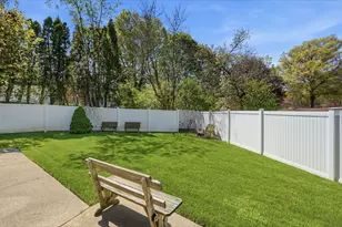 2143 Osceola Dr SE, Grand Rapids, MI 49506 - Photo 71