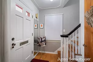 2248 Elliott St SE, Grand Rapids, MI 49506 - Photo 3