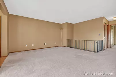 929 Village Lane #140, Jenison, MI 49428 - Photo 5