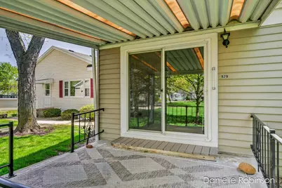 929 Village Lane #140, Jenison, MI 49428 - Photo 27
