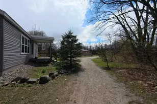 19543 Connelly Rd, Wellston, MI 49689 - Photo 27