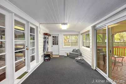 722 N Hudson Street SE, Lowell, MI 49331 - Photo 19