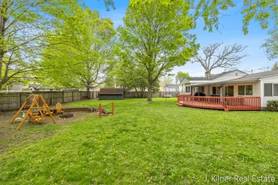 722 N Hudson Street SE, Lowell, MI 49331 - Photo 29