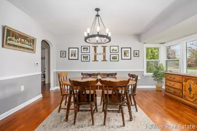 722 N Hudson Street SE, Lowell, MI 49331 - Photo 9