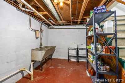722 N Hudson Street SE, Lowell, MI 49331 - Photo 25
