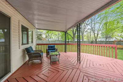 722 N Hudson Street SE, Lowell, MI 49331 - Photo 27