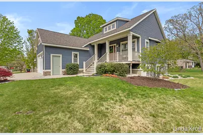 8242 Hearthway Avenue, Jenison, MI 49428 - Photo 3
