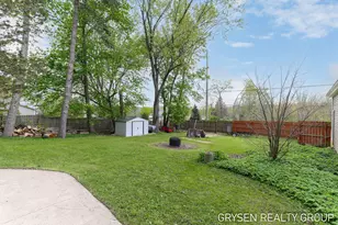 5527 W River Dr NE, Comstock Park, MI 49321 - Photo 43