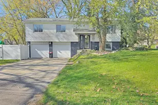 4451 Bonanza Dr NE, Grand Rapids, MI 49525 - Photo 1
