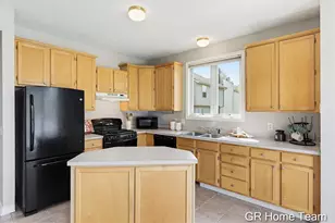 3777 Mayberry Ct SE, Kentwood, MI 49512 - Photo 21